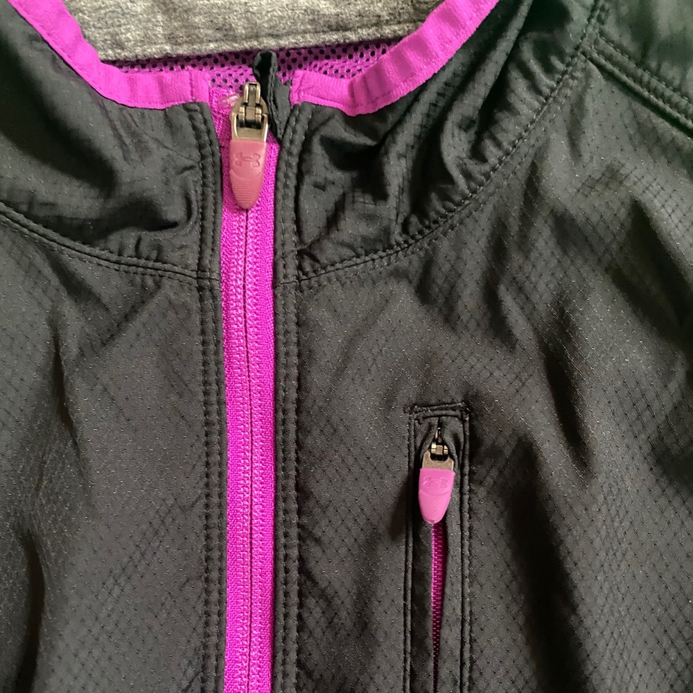 Under Armour Jacket - Picture 3 of 7